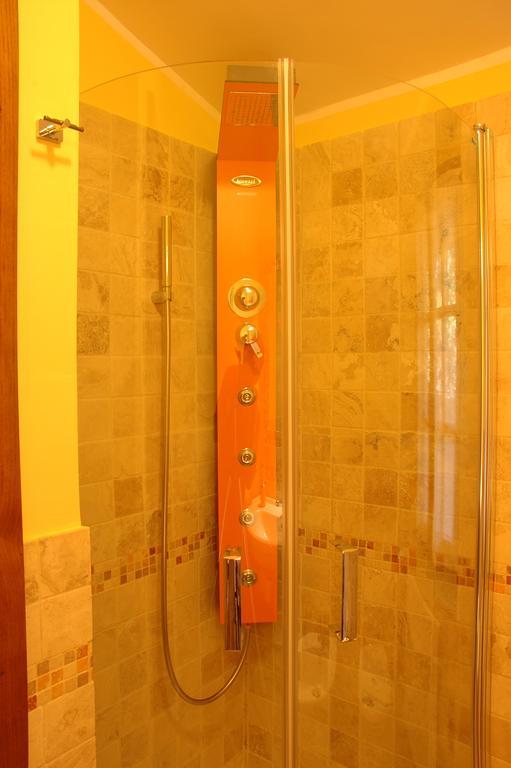 Casale Favilluta Guest House Petrignano Bilik gambar