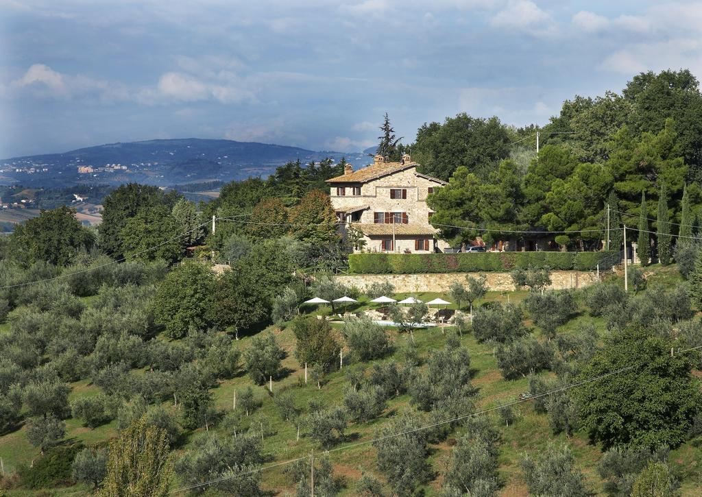 Casale Favilluta Guest House Petrignano Luaran gambar