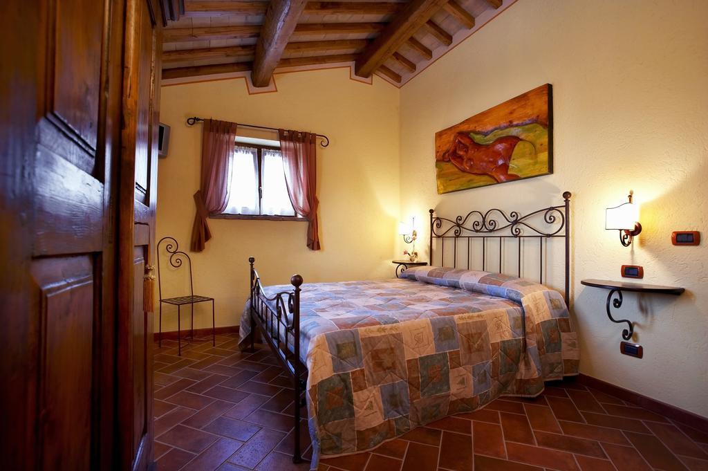 Casale Favilluta Guest House Petrignano Luaran gambar